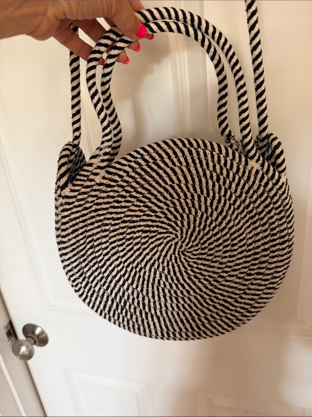 VENUS Woven Bag